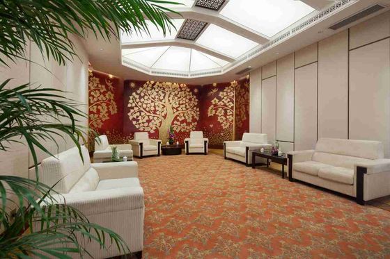 Gleville Southeast Asia Furniture Resort Set Ruang Makan Kayu Disesuaikan