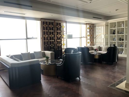 5 Star Hotel International Hotel Meja Makan Kustom Set Set Sofa Tahan Pakai Tahan Air Disesuaikan