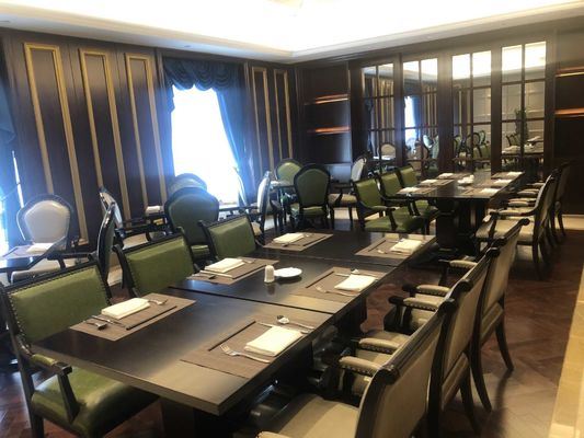 5 Star Hotel International Hotel Meja Makan Kustom Set Set Sofa Tahan Pakai Tahan Air Disesuaikan