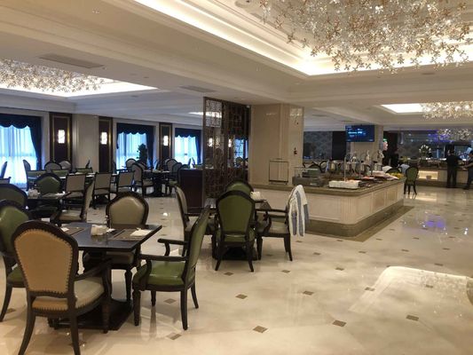 5 Star Hotel International Hotel Meja Makan Kustom Set Set Sofa Tahan Pakai Tahan Air Disesuaikan