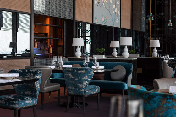 Tingkatkan Pengalaman Makan Anda dengan Perabot Restoran Hotel